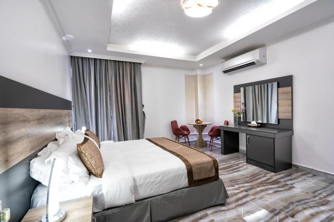 Al Amerat Hotel Al Amarat Kültér fotó