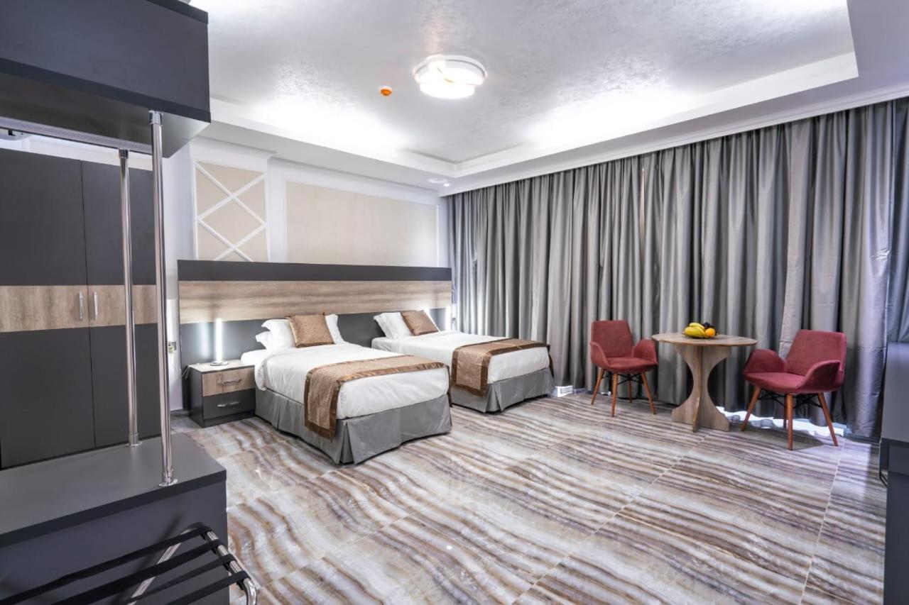 Al Amerat Hotel Al Amarat Kültér fotó